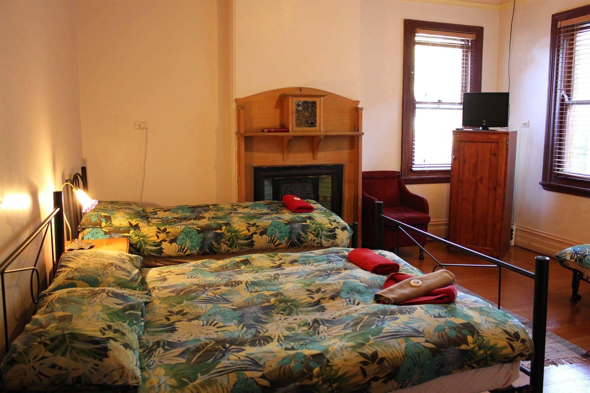 Burwood Bed And Breakfast Sydney Exterior photo
