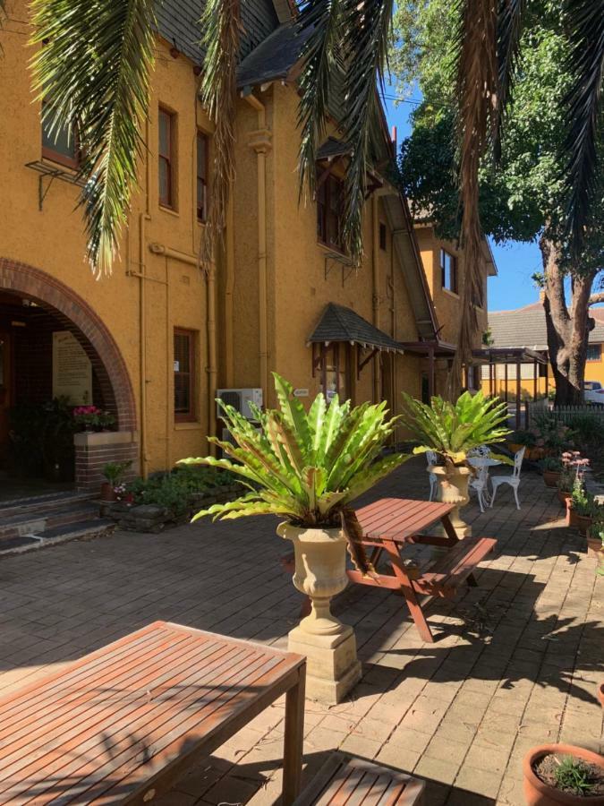 Burwood Bed And Breakfast Sydney Exterior photo